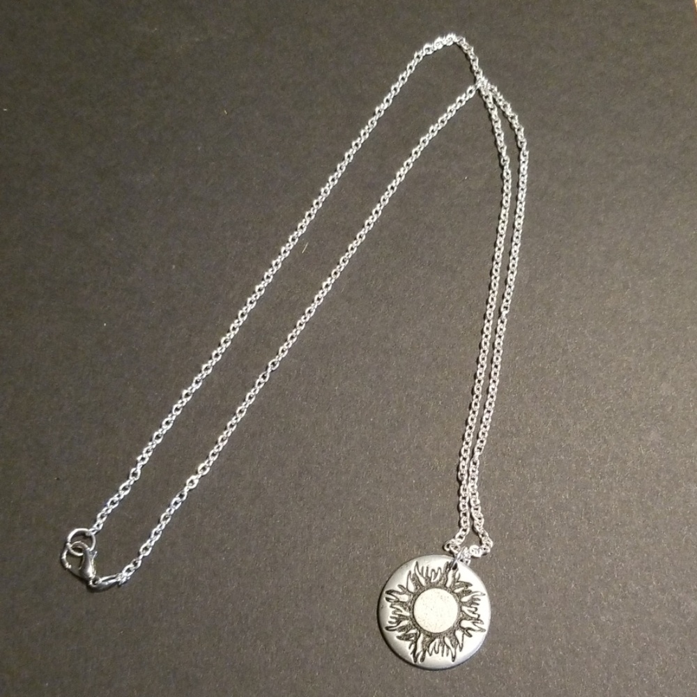 ❤Sun pendant necklace